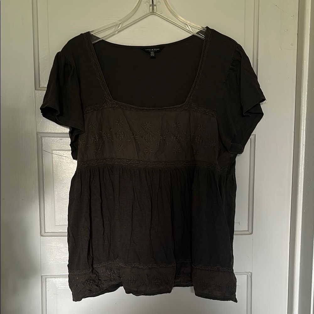 Lucky Brand Black Boxy Short Sleeve Blouse
